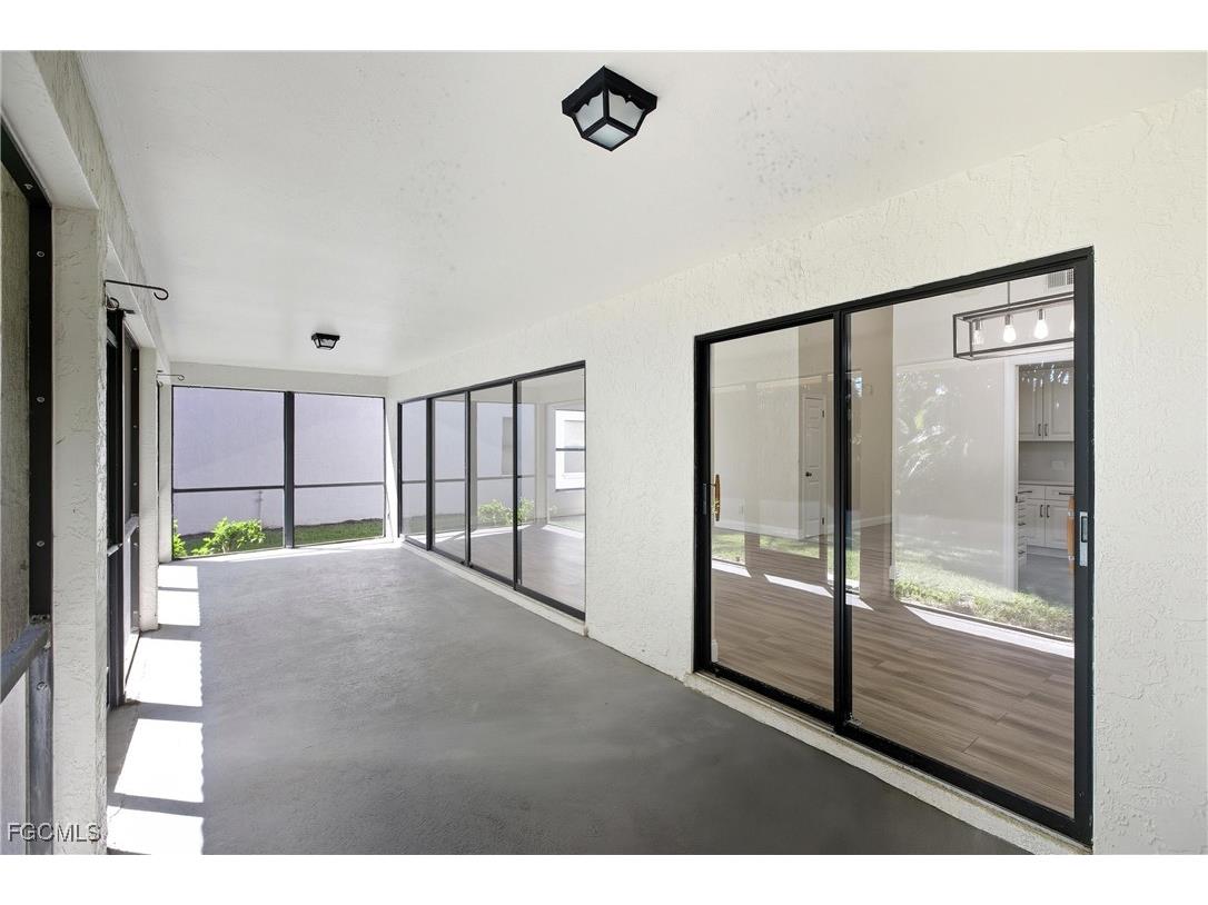 12661 Kelly Palm Drive Fort Myers FL 33908 2025012244 image32