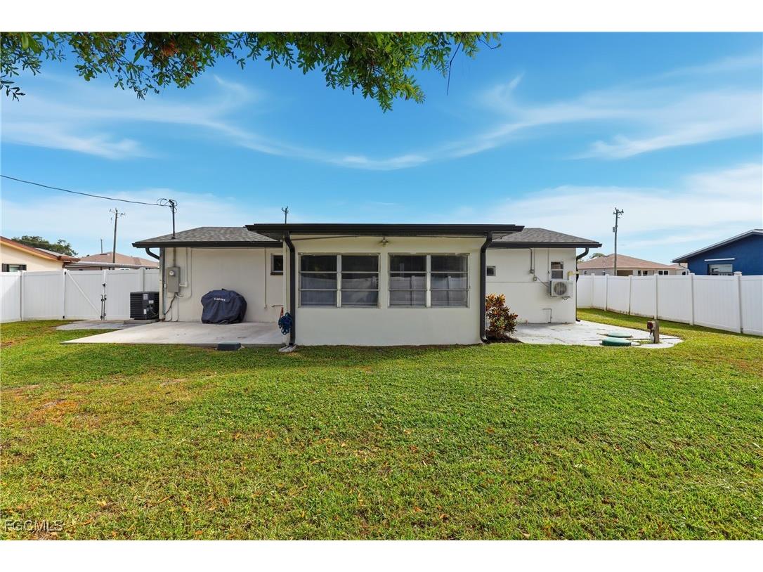 1267 Mcneill Road North Fort Myers FL 33903 2025021352 image25