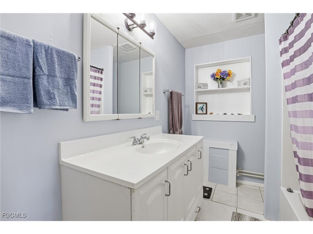 1267 Mcneill Road North Fort Myers FL 33903 2025021352 image9