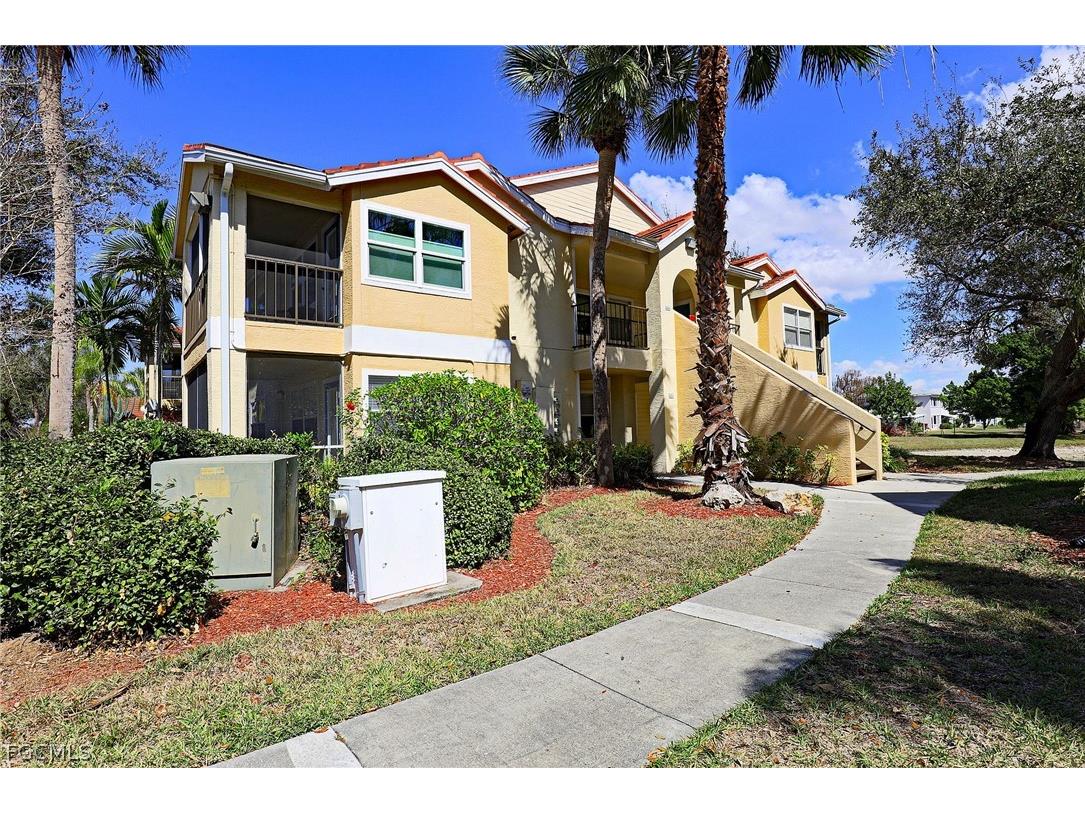 12670 Equestrian Circle #2203 Fort Myers FL 33907 2026010131 image1