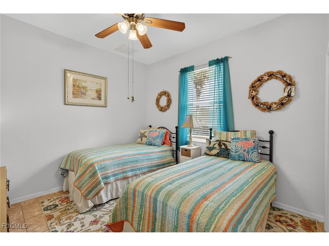 12671 Stone Valley Loop Fort Myers FL 33913 2025017145 image21