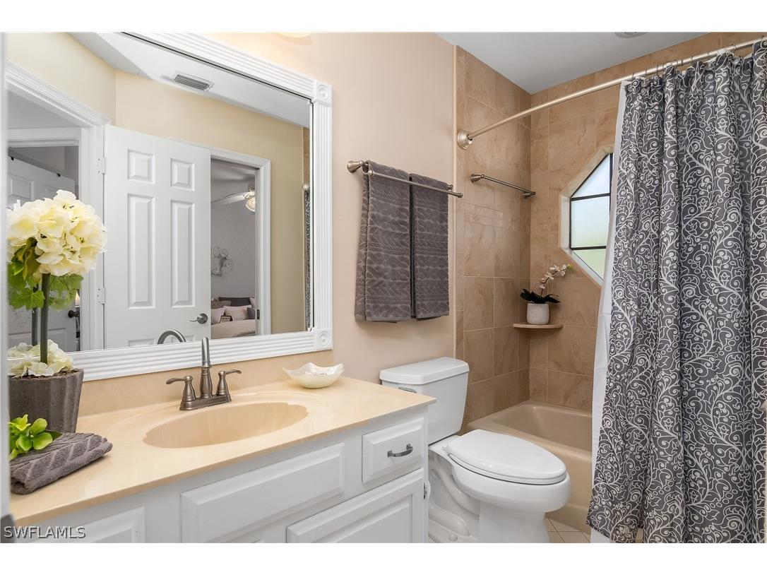 12674 Glen Hollow Drive Bonita Springs FL 34135 226006821 image10