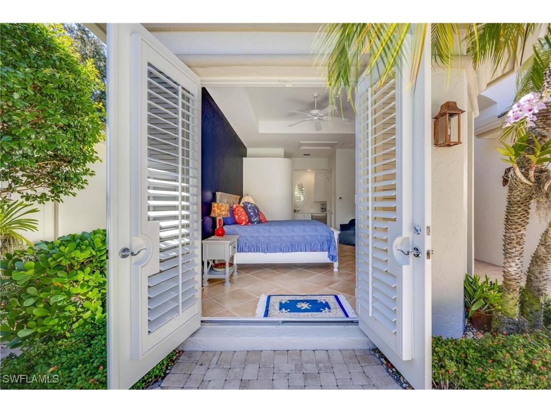 1268 Grand Isle Court Naples FL 34108 225075172 image25