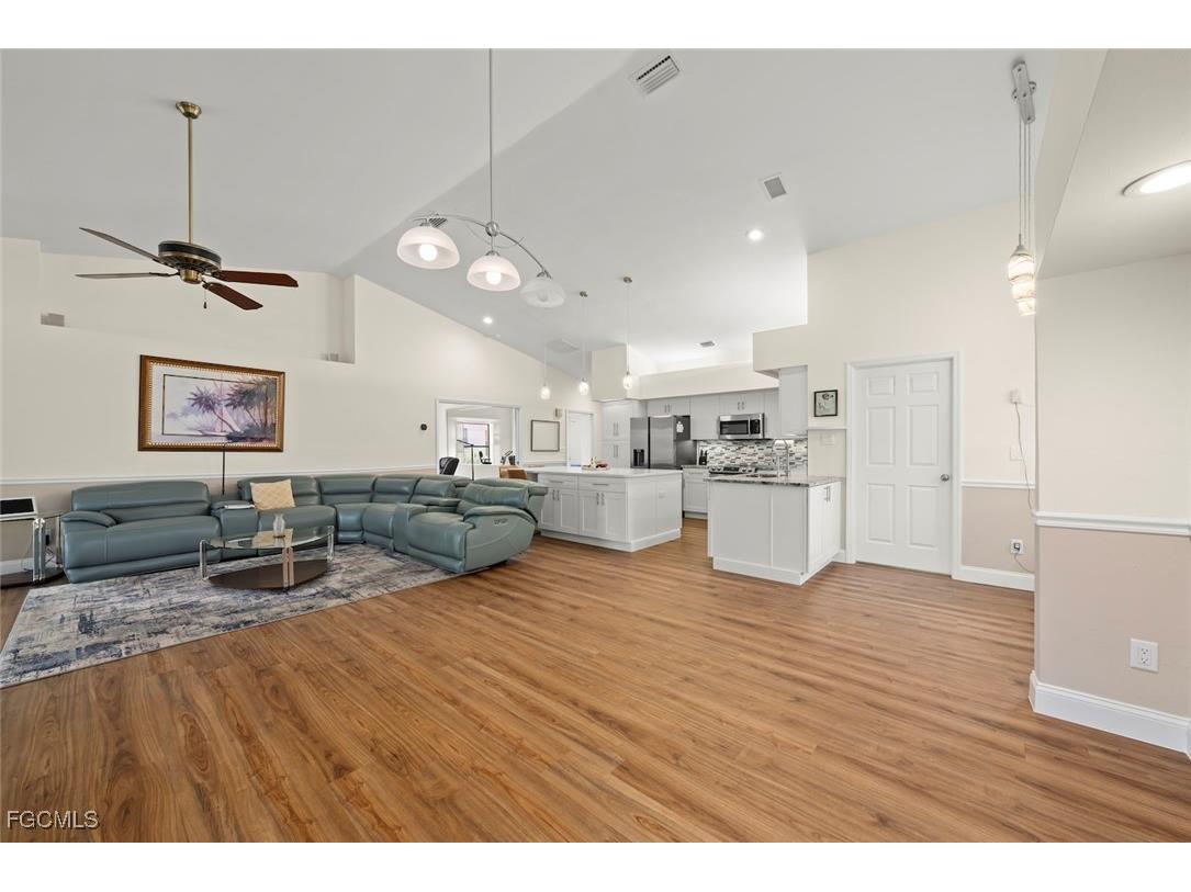 12681 Kelly Palm Drive Fort Myers FL 33908 2025022920 image11