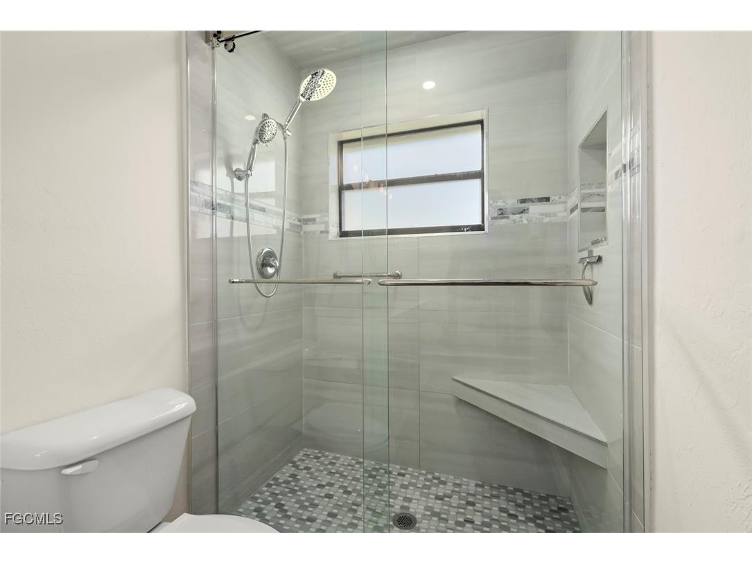 12681 Kelly Palm Drive Fort Myers FL 33908 2025022920 image30