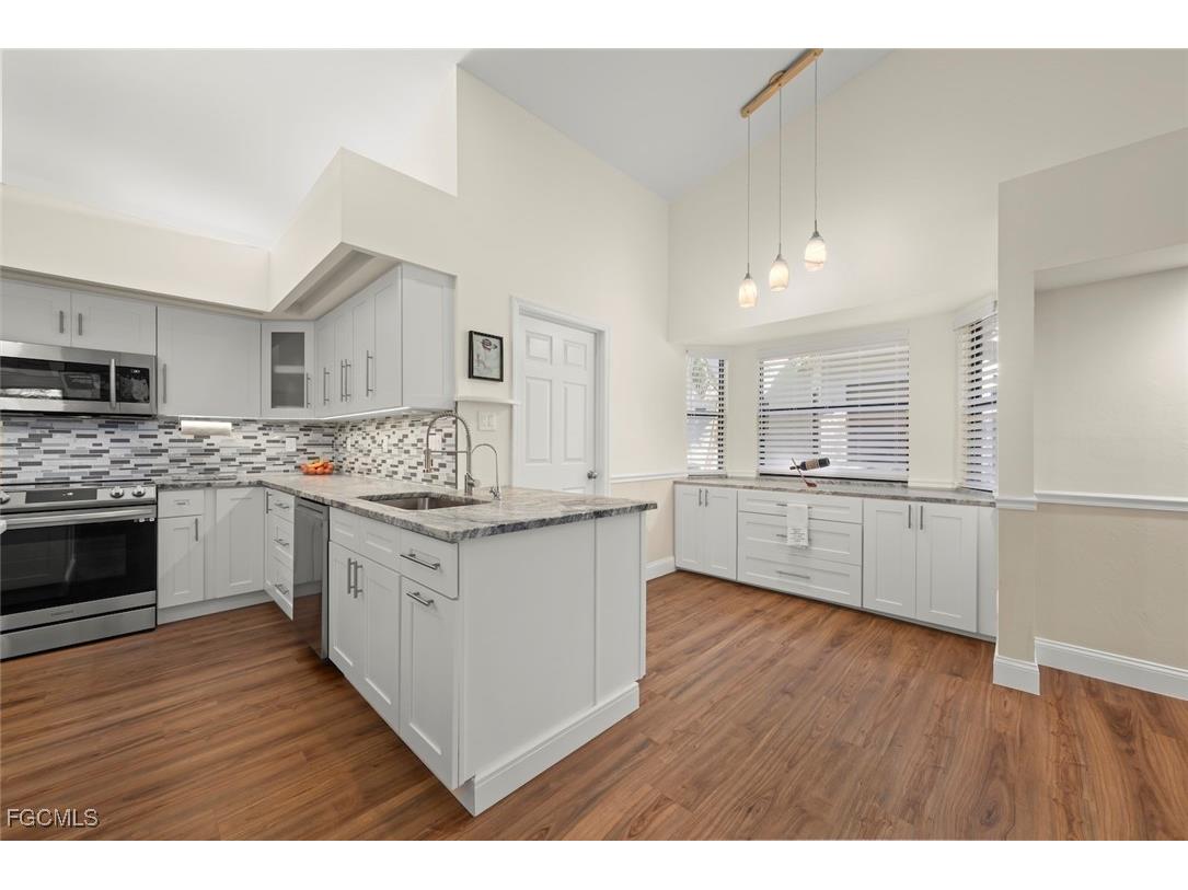 12681 Kelly Palm Drive Fort Myers FL 33908 2025022920 image5