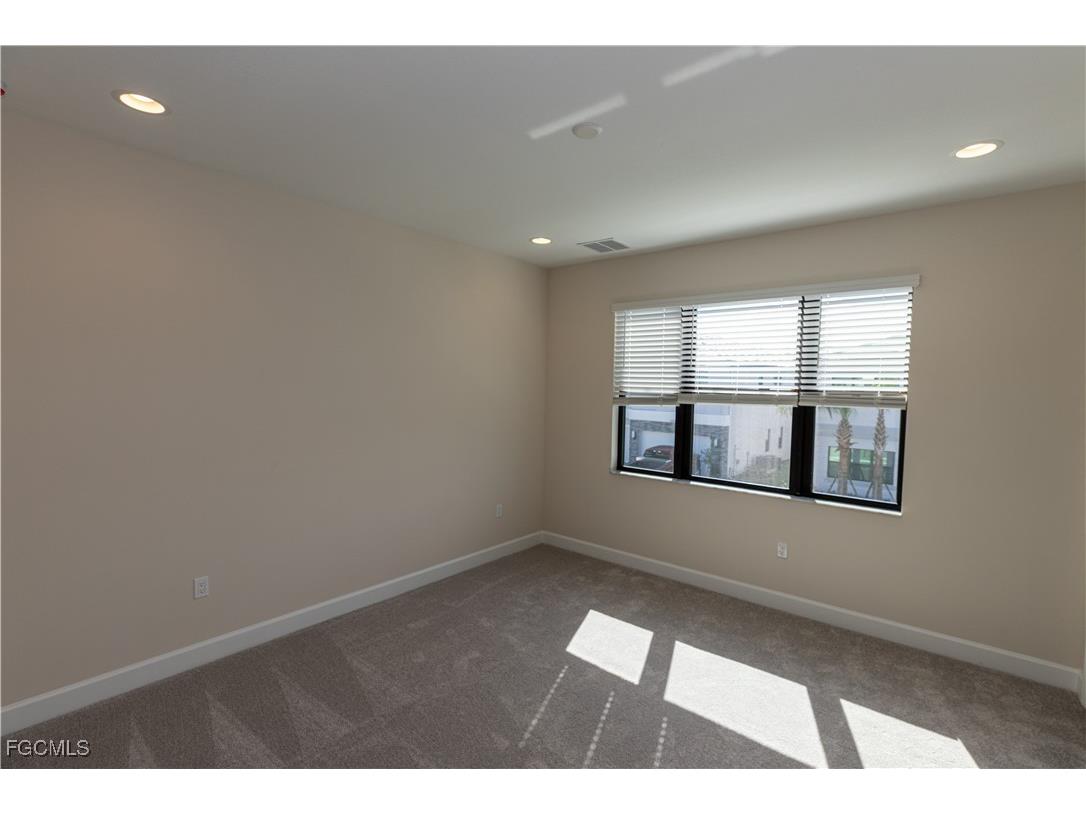 12686 Alderson Avenue Estero FL 33928 2025003944 image21