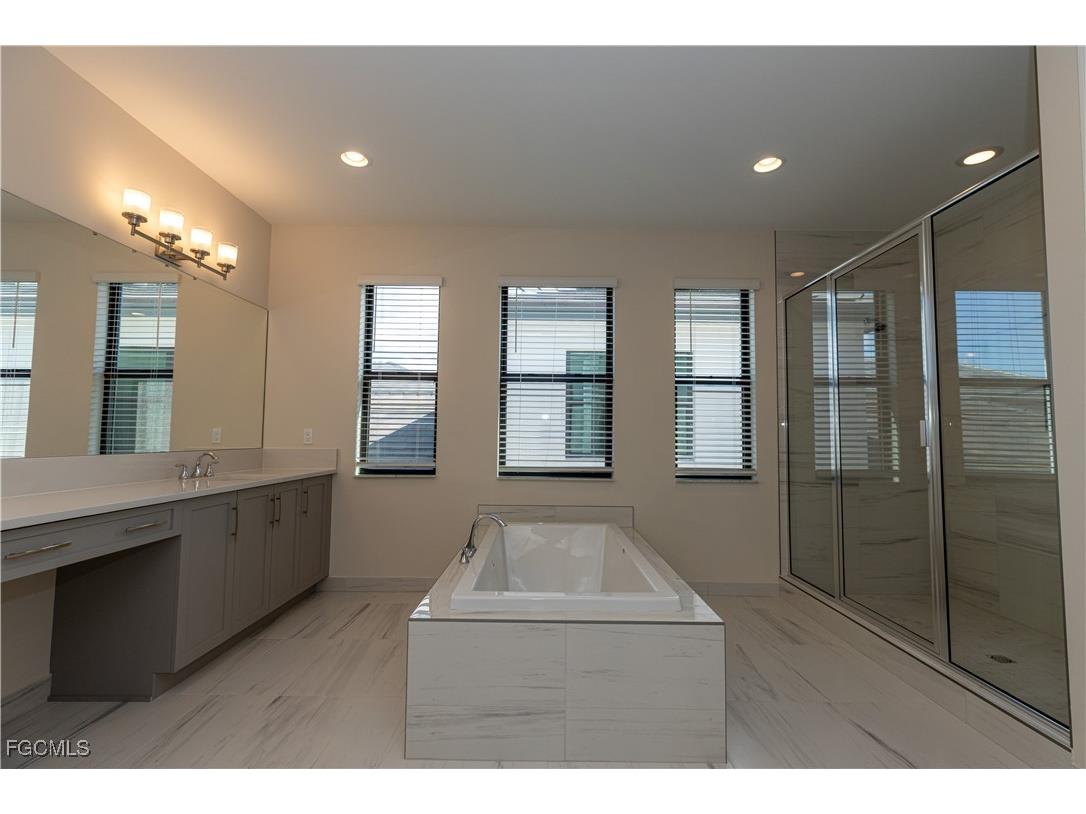 12686 Alderson Avenue Estero FL 33928 2025003944 image24