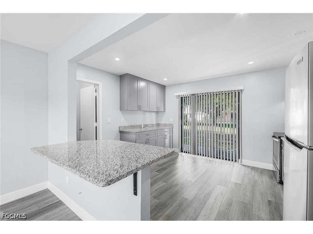 1269 SE 8th Terrace Cape Coral FL 33990 2026023756 image22