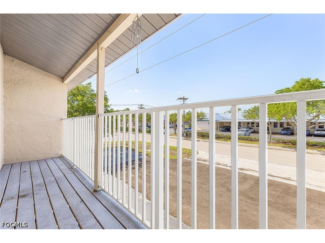 1269 SE 8th Terrace Cape Coral FL 33990 2026023756 image24