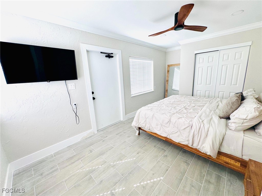 127-129 Fairweather Lane Fort Myers Beach FL 33931 2025020610 image14