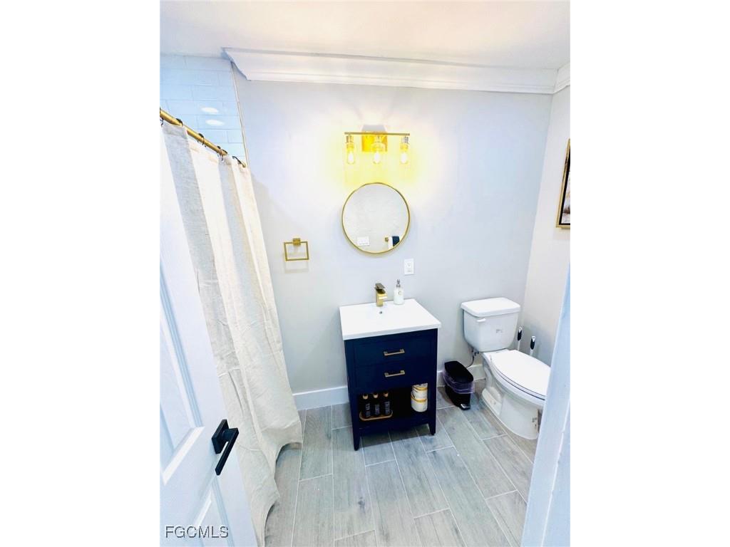 127-129 Fairweather Lane Fort Myers Beach FL 33931 2025020610 image25