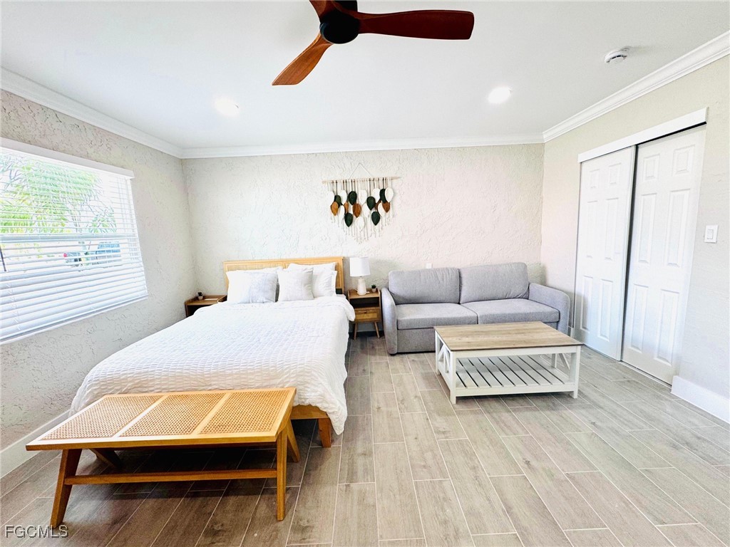 127-129 Fairweather Lane Fort Myers Beach FL 33931 2025020610 image4