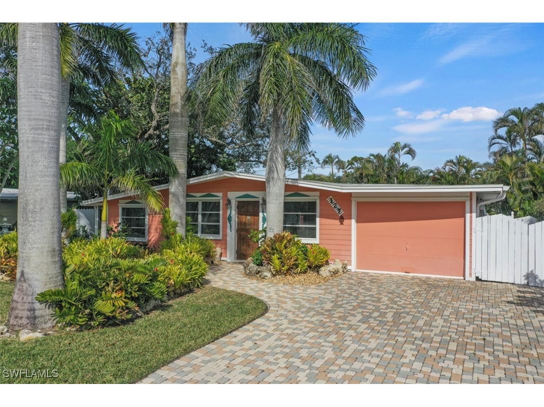 127 3rd Street Bonita Springs FL 34134 225079850 image1