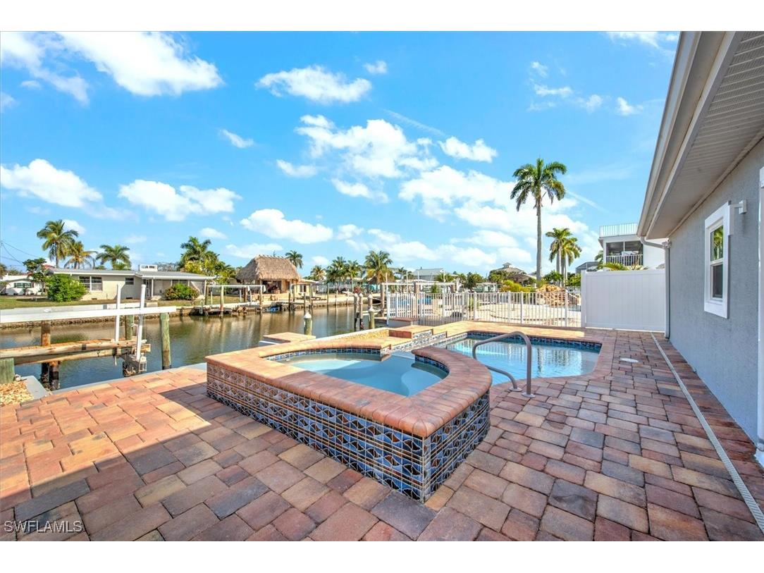 127 Albatross Street Fort Myers Beach FL 33931 225006134 image32