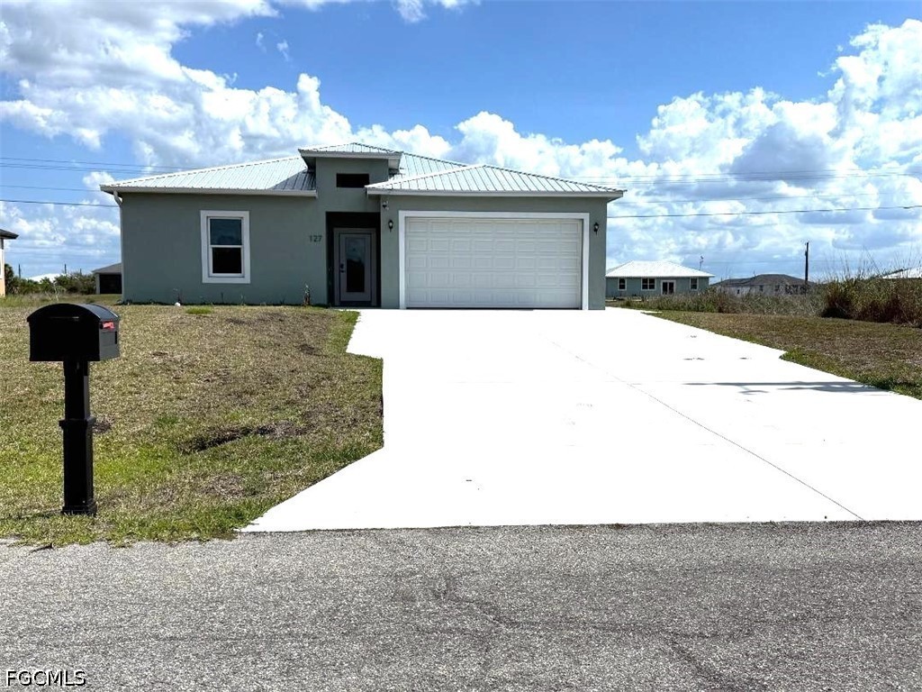 127 Carousel Avenue Labelle FL 33935 2026022134 image1