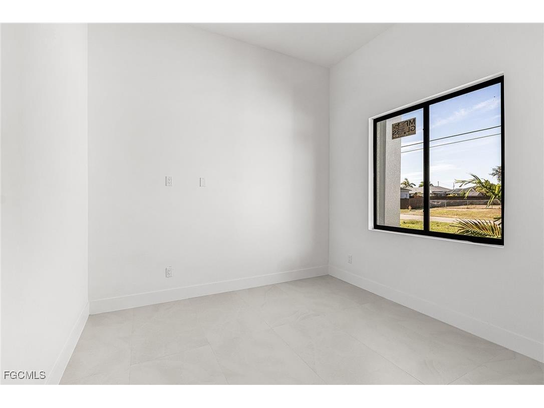 127 NW 14th Avenue Cape Coral FL 33993 2025023933 image13