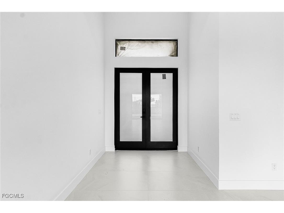 127 NW 14th Avenue Cape Coral FL 33993 2025023933 image5