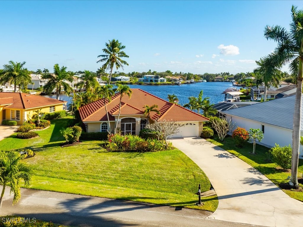 127 Newport Drive Naples FL 34114 225084548 image1