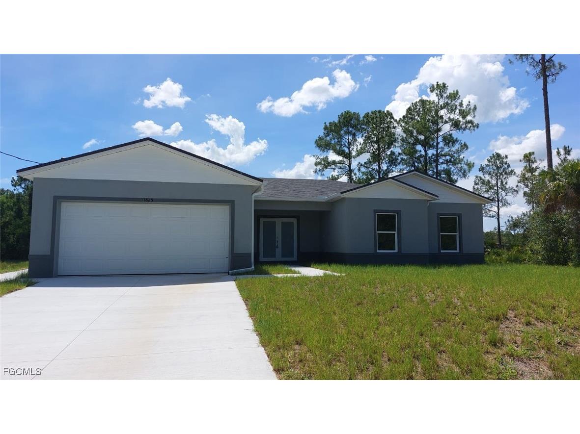 127 Ocean Park Drive Lehigh Acres FL 33972 2025024434 image1