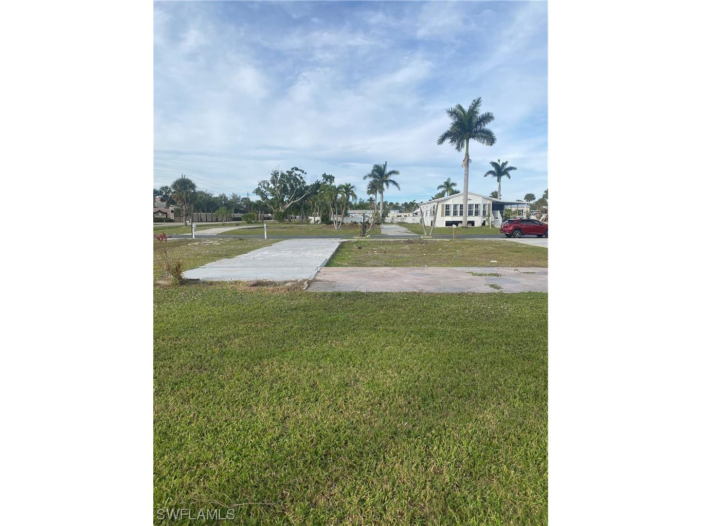 127 Raintree Lane Fort Myers FL 33908 223093721 image2