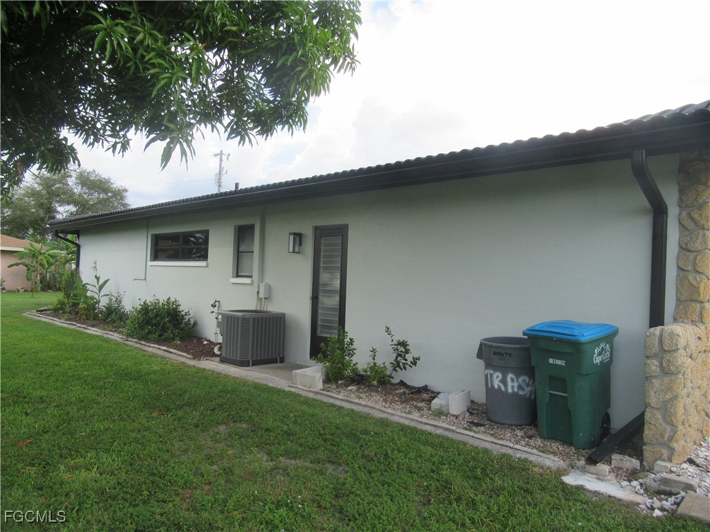 127 SE 42nd Street Cape Coral FL 33904 2025020271 image3