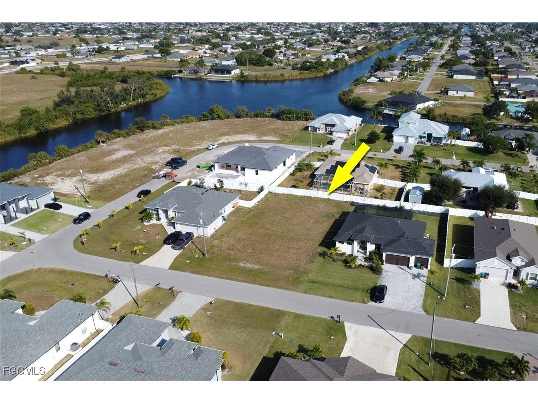 127 SW 31st Place Cape Coral FL 33991 2026004026 image3