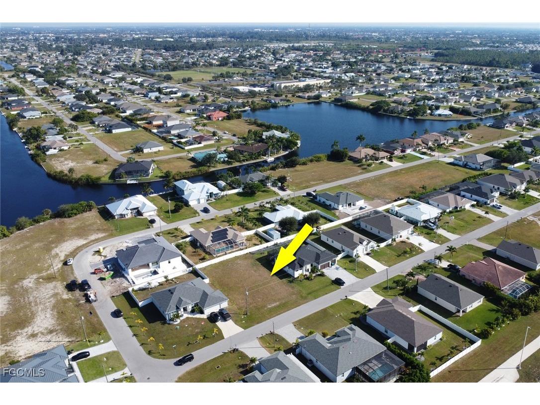 127 SW 31st Place Cape Coral FL 33991 2026004026 image4