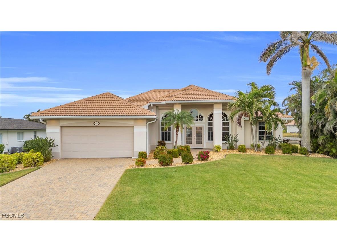 127 SW 53rd Terrace Cape Coral FL 33914 2025023305 image28