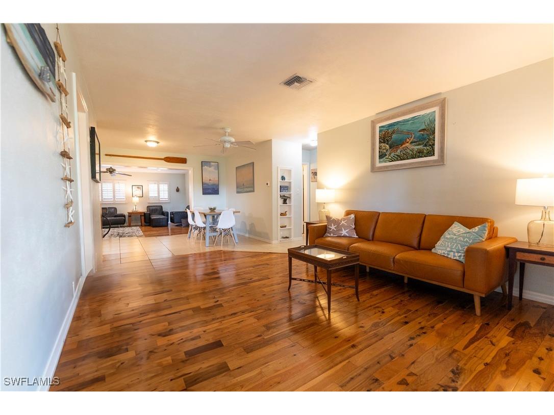 1270 11th Street N Naples FL 34102 225083322 image2