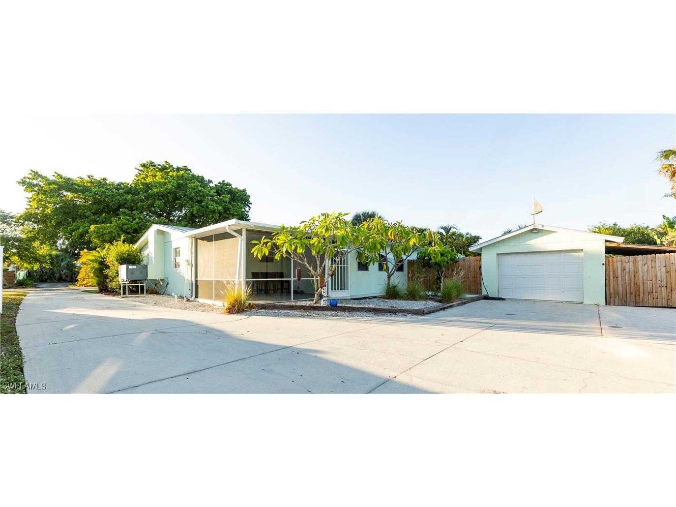 1270 11th Street N Naples FL 34102 225083322 image23