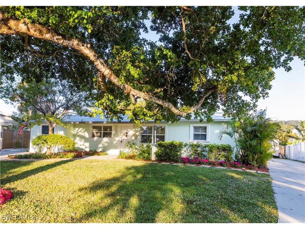 1270 11th Street N Naples FL 34102 225083322 image24