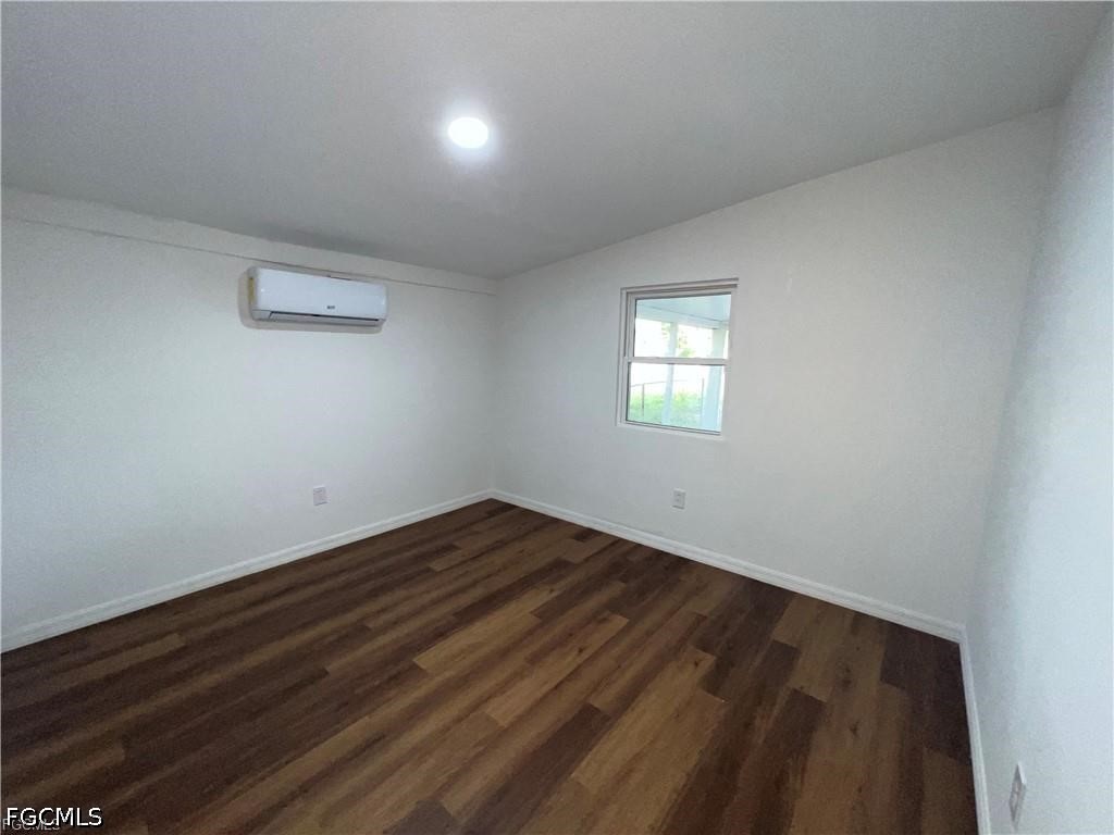 1270 Allen Street #B Fort Myers FL 33916 2026021151 image8