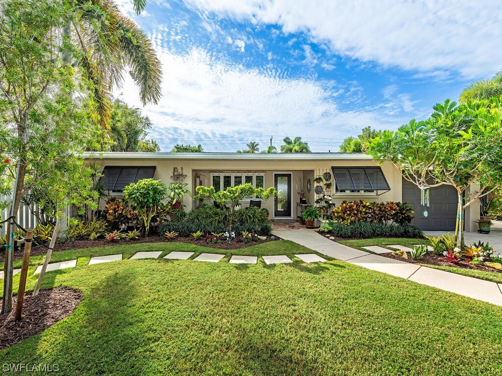 1270 Diana Avenue Naples FL 34103 224007104 image1
