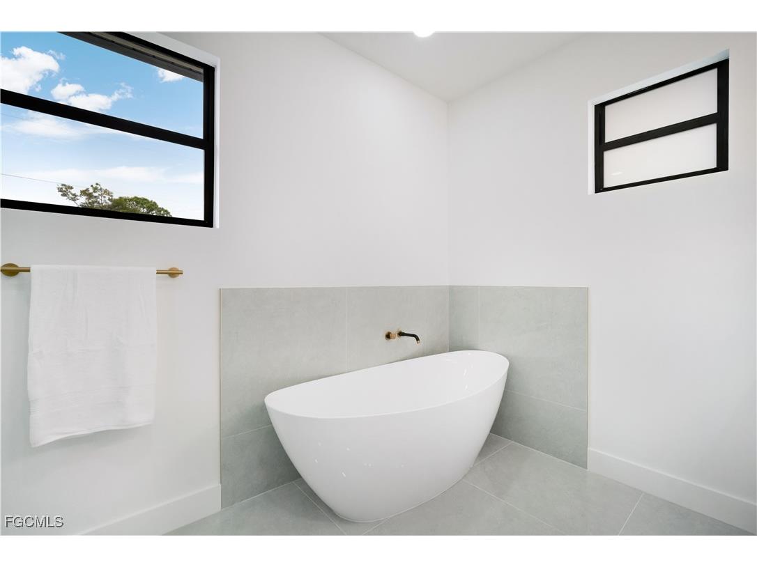 1270 Miliken Terrace Port Charlotte FL 33953 2025010039 image19
