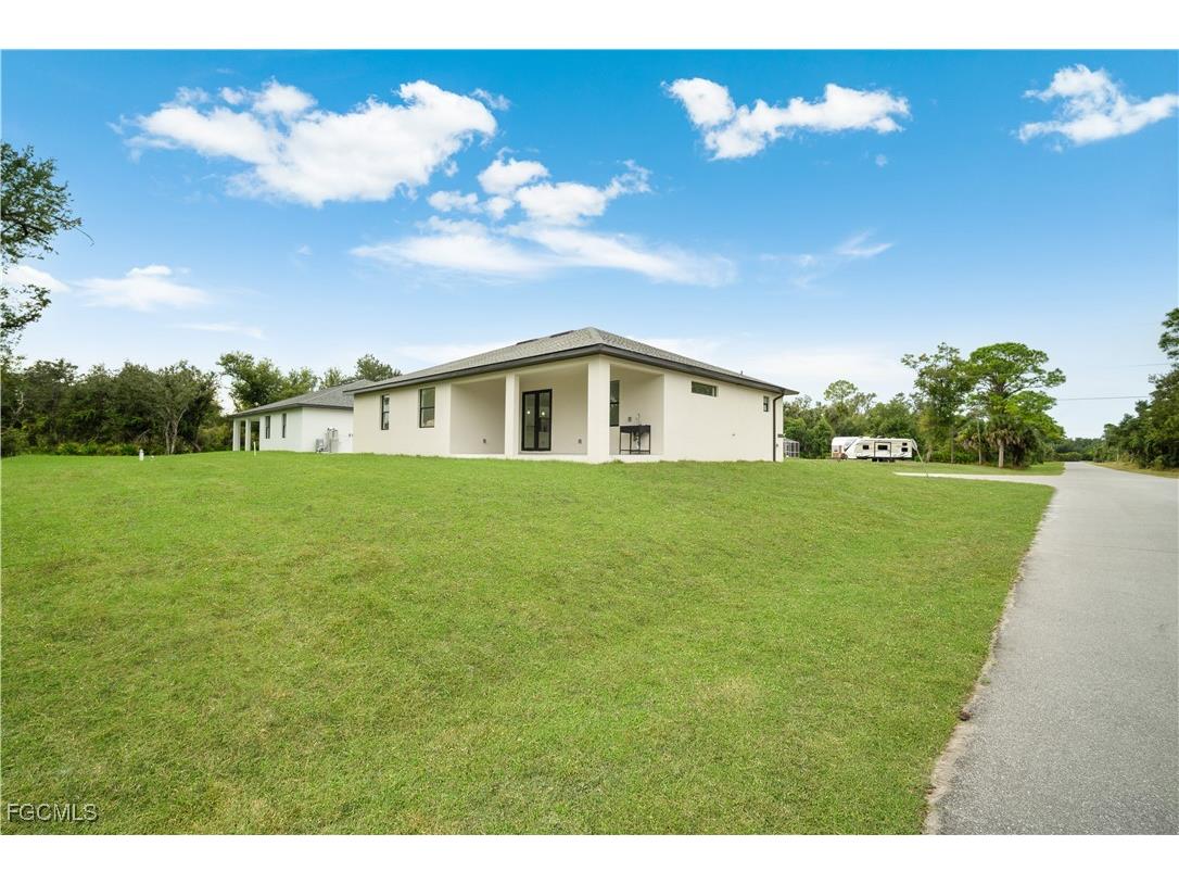 1270 Miliken Terrace Port Charlotte FL 33953 2025010039 image38