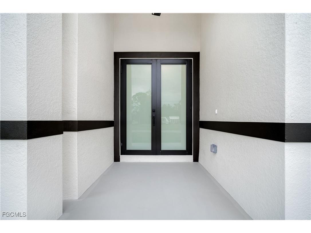 1270 Miliken Terrace Port Charlotte FL 33953 2025010039 image4