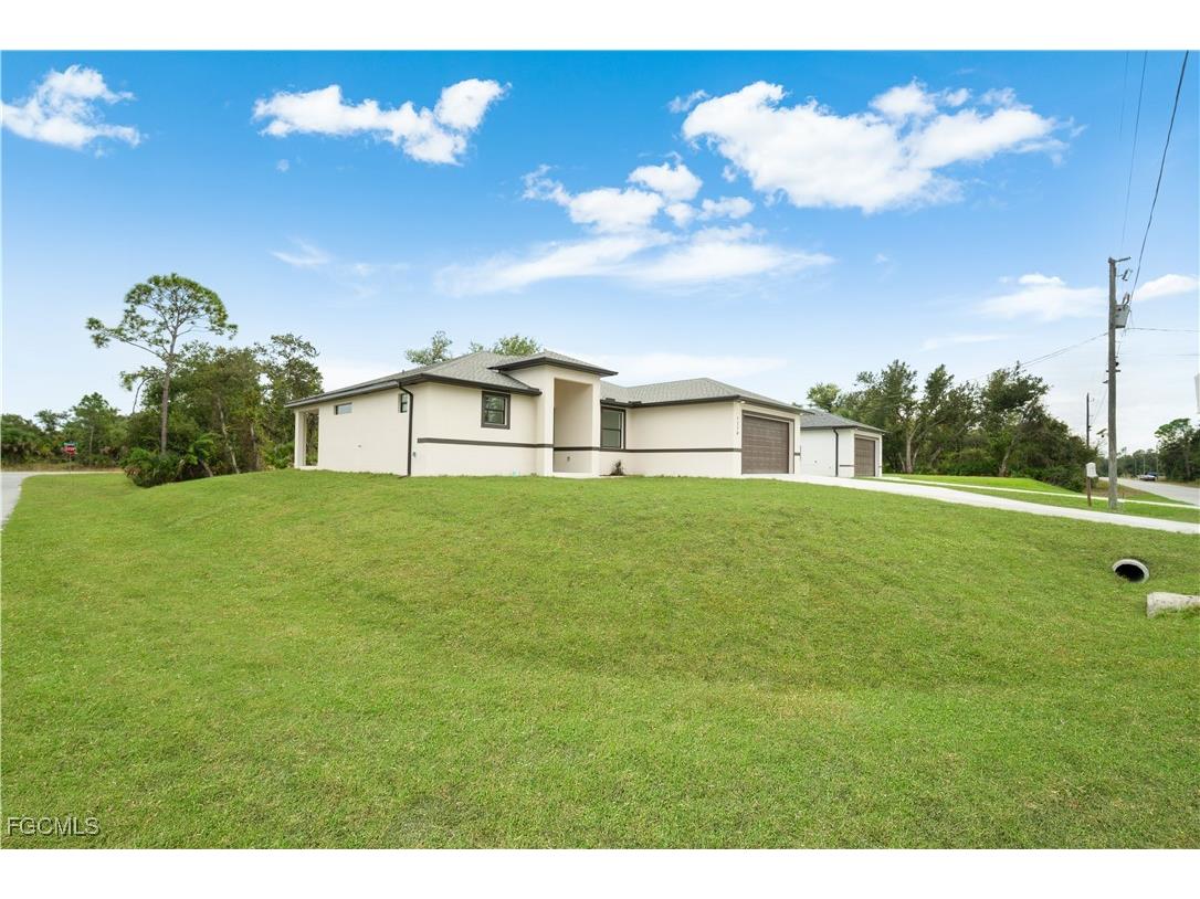 1270 Miliken Terrace Port Charlotte FL 33953 2025010039 image41