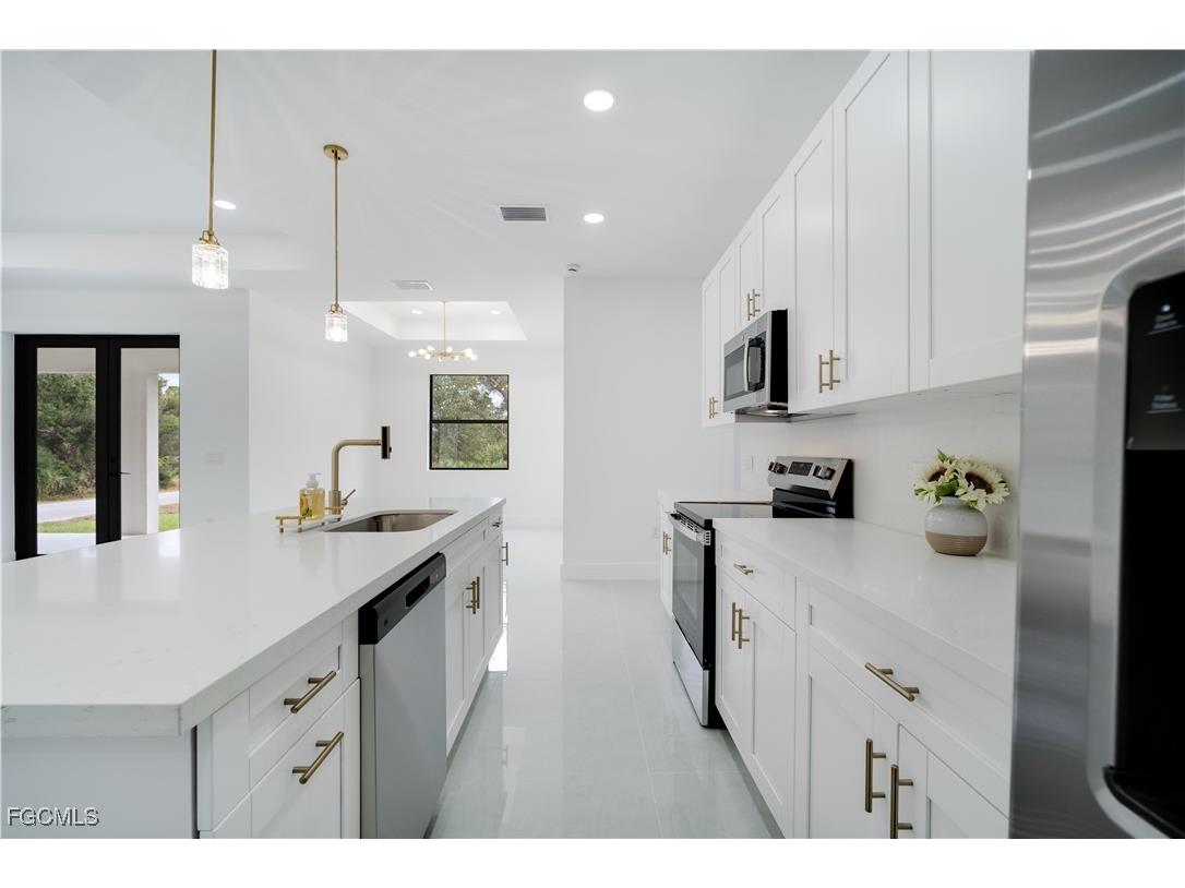 1270 Miliken Terrace Port Charlotte FL 33953 2025010039 image8