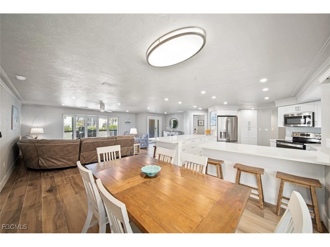 1270 Par View Drive Sanibel FL 33957 2025022279 image11