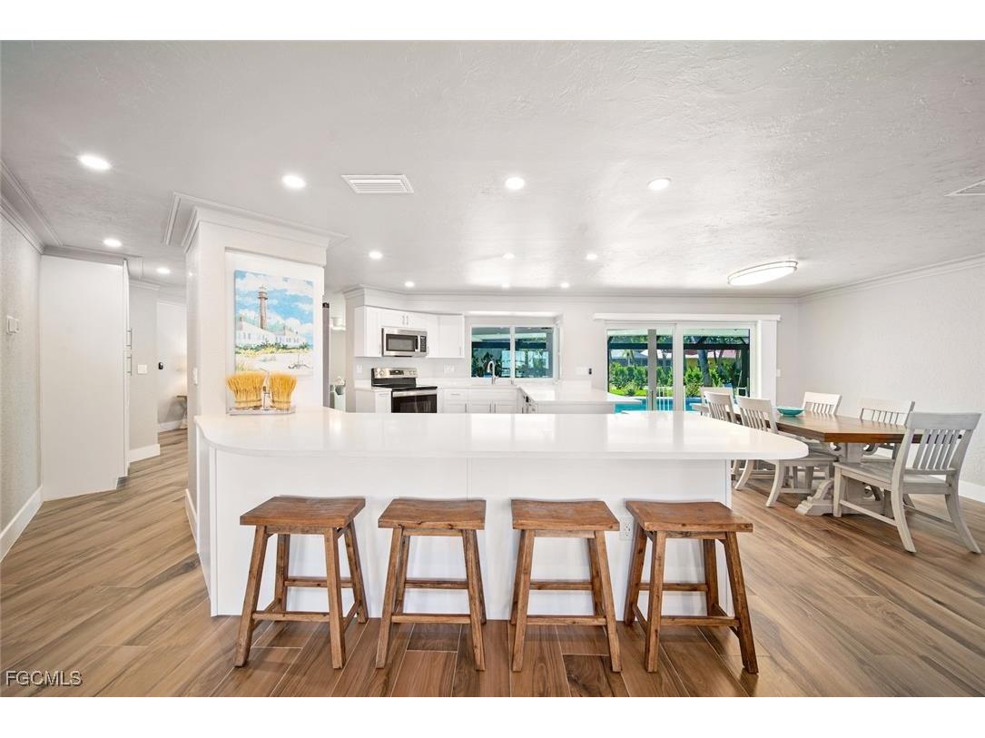 1270 Par View Drive Sanibel FL 33957 2025022279 image14