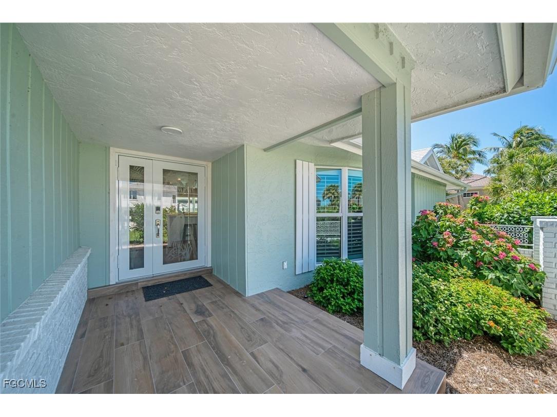 1270 Par View Drive Sanibel FL 33957 2025022279 image3