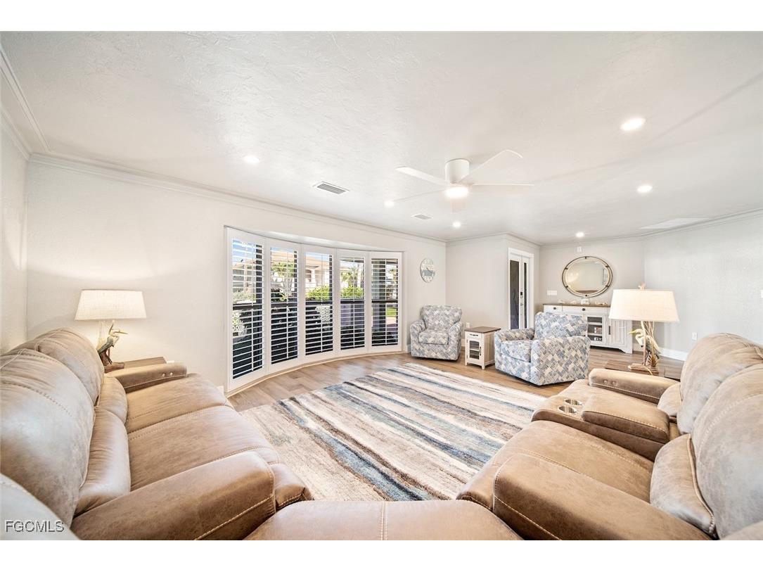 1270 Par View Drive Sanibel FL 33957 2025022279 image7