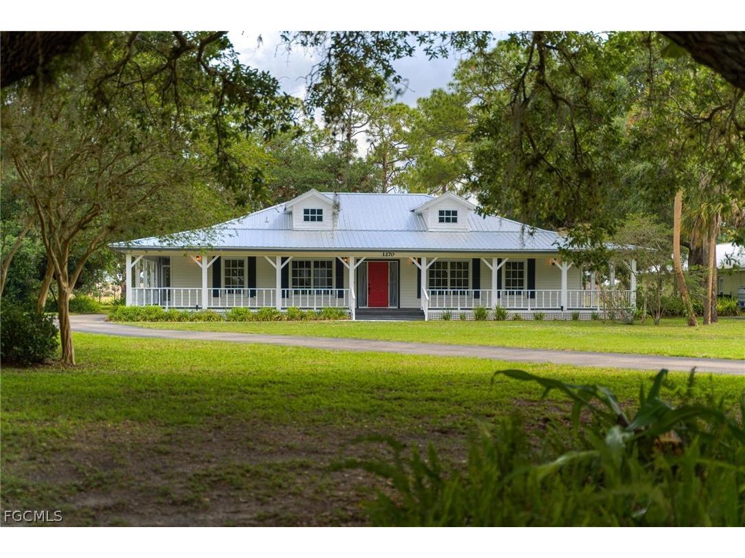 1270 Riverbend Drive Labelle FL 33935 2026013225 image1