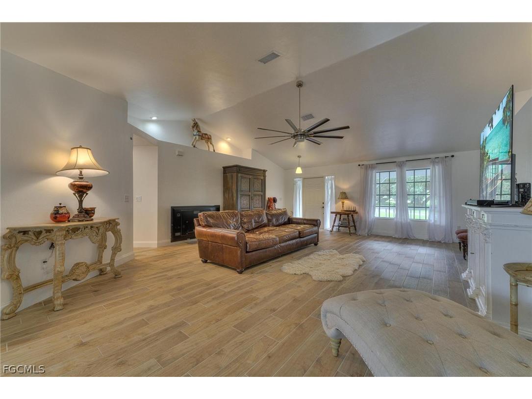 1270 Riverbend Drive Labelle FL 33935 2026013225 image6