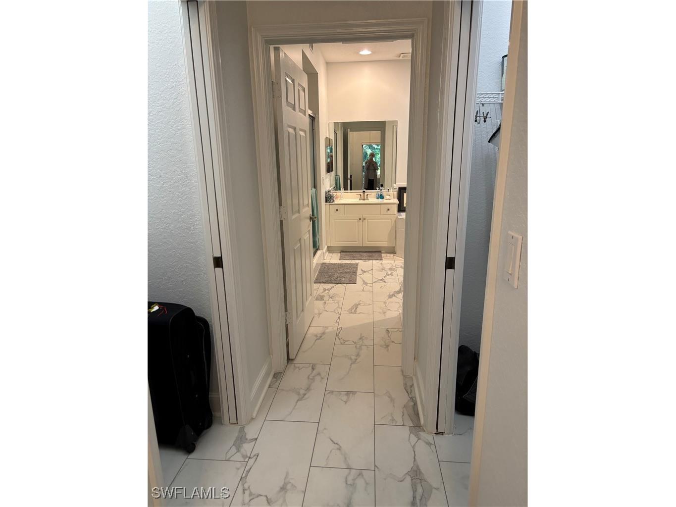 1270 Shady Rest Lane #403 Naples FL 34103 226000308 image16