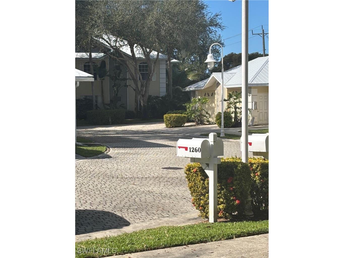 1270 Shady Rest Lane #403 Naples FL 34103 226000308 image7