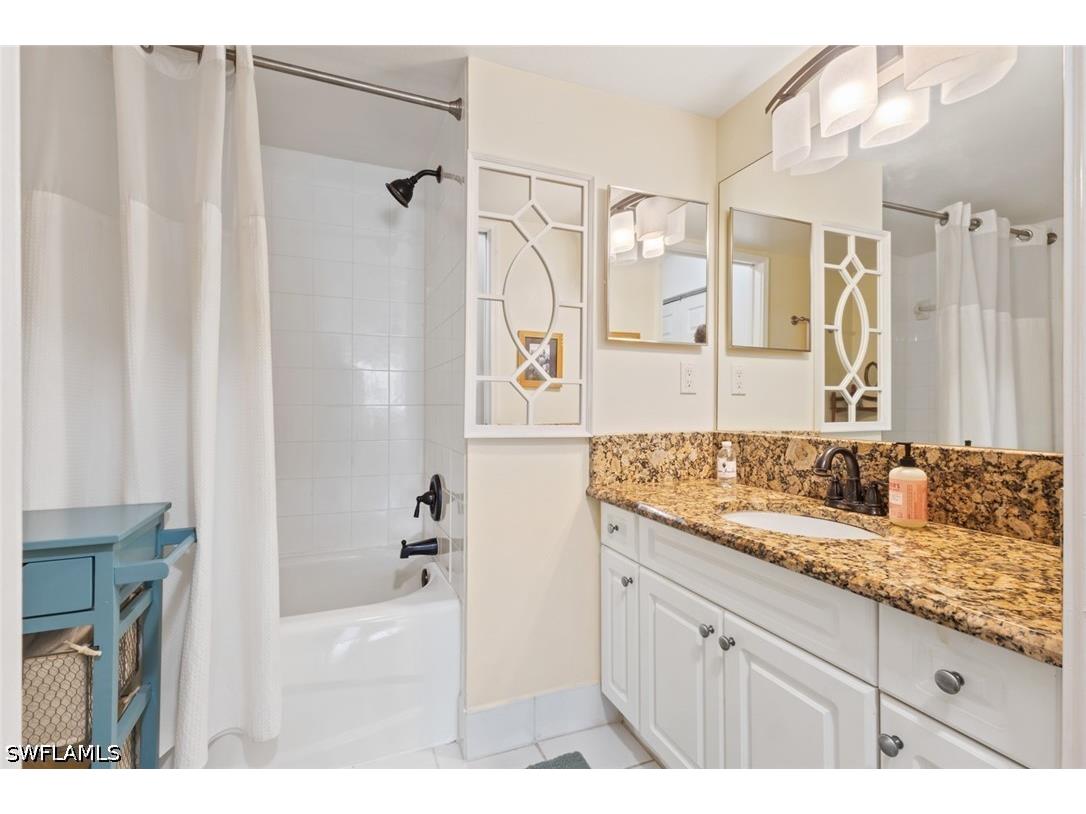 1270 Wildwood Lakes Boulevard #204 Naples FL 34104 226025612 image16