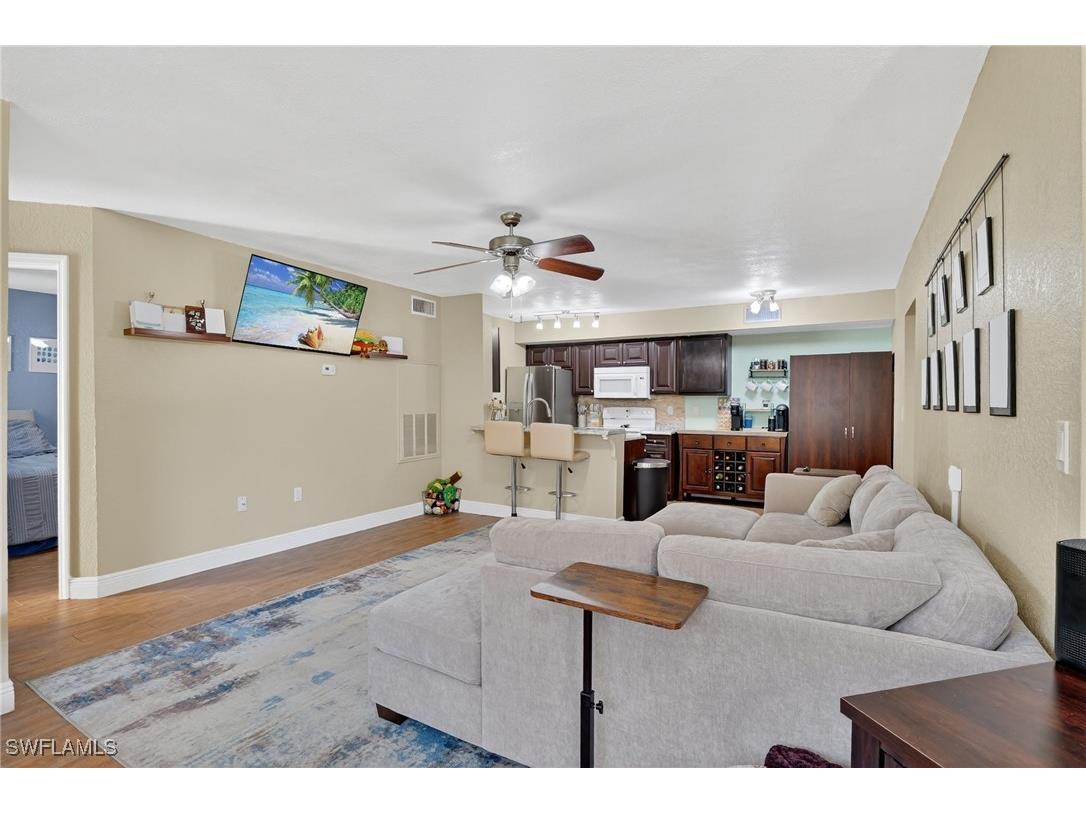 12700 Equestrian Circle #2503 Fort Myers FL 33907 225077134 image4