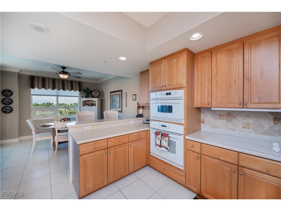 12701 Mastique Beach Boulevard #401 Fort Myers FL 33908 2025022904 image10